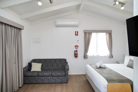 Amaroo Park - Phillip Island Accommodation 17