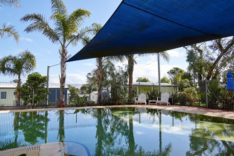 Amaroo Park - Phillip Island Accommodation 8