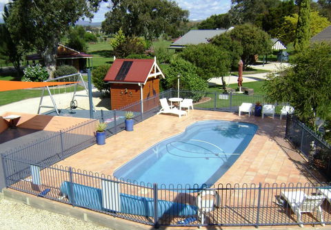 Greenvale Holiday Units - Phillip Island Accommodation 15