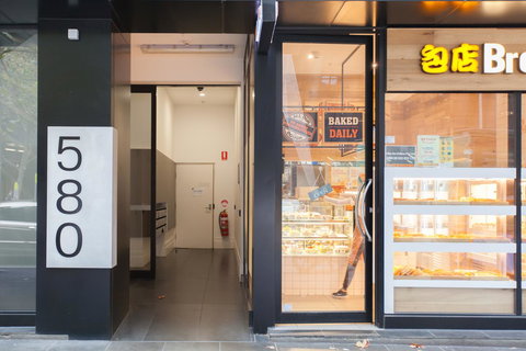 Melbourne SkyHigh Apartments - Phillip Island Accommodation 11