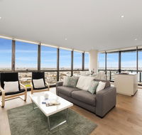 Best Views on Collins