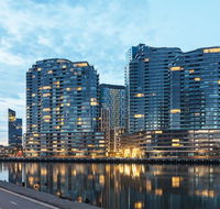 Winston Apartments Docklands