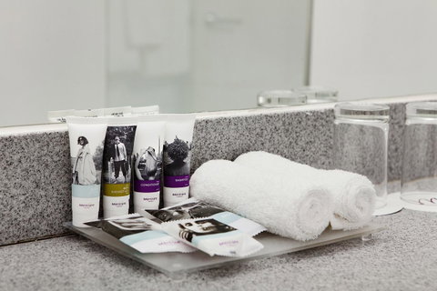 Mercure Melbourne Albert Park - Phillip Island Accommodation 13