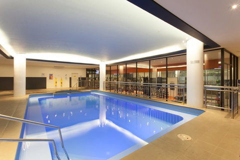 Mercure Melbourne Albert Park - Phillip Island Accommodation 14