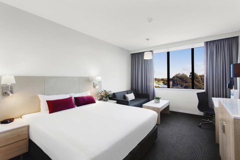 Mercure Melbourne Albert Park - Phillip Island Accommodation 8