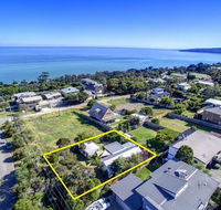 Dromana Holiday Beach House - Phillip Island Accommodation