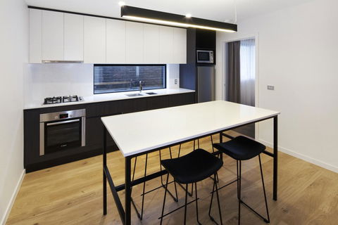 Lakes Edge Apartments - Phillip Island Accommodation 6