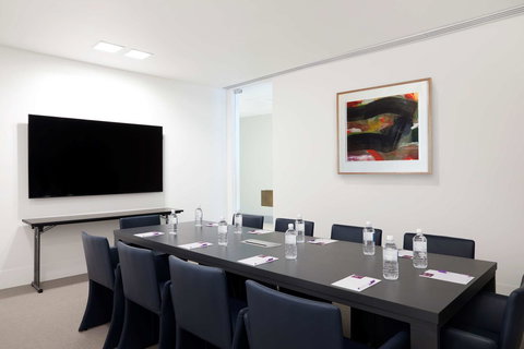 Hyatt Place Melbourne Essendon Fields - Phillip Island Accommodation 25