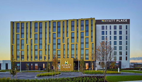 Hyatt Place Melbourne Essendon Fields - Phillip Island Accommodation 0