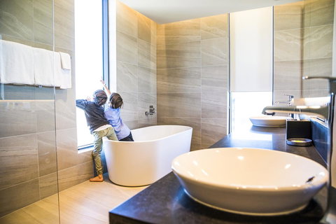 Hyatt Place Melbourne Essendon Fields - Phillip Island Accommodation 19