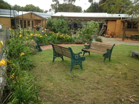 Mud Hollow Barn - Phillip Island Accommodation 0