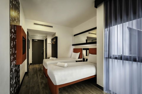 Essence Hotel Carlton - Phillip Island Accommodation 10