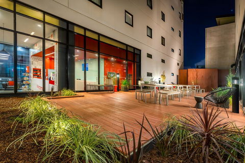 Essence Hotel Carlton - Phillip Island Accommodation 28