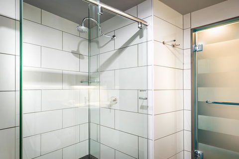 Essence Hotel Carlton - Phillip Island Accommodation 32