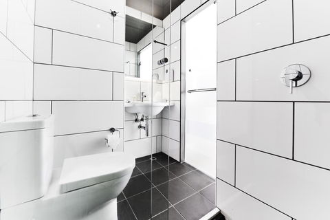 Essence Hotel Carlton - Phillip Island Accommodation 37