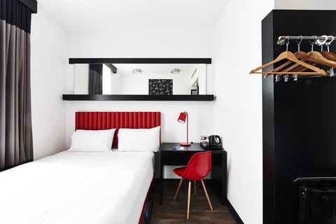 Essence Hotel Carlton - Phillip Island Accommodation 39