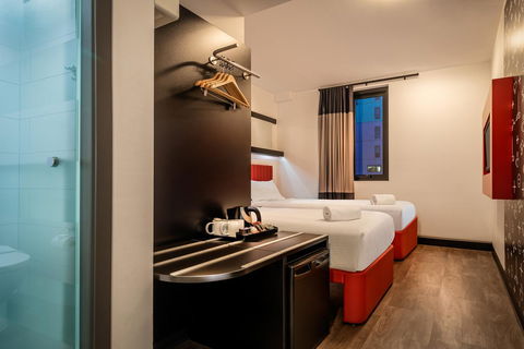 Essence Hotel Carlton - Phillip Island Accommodation 13