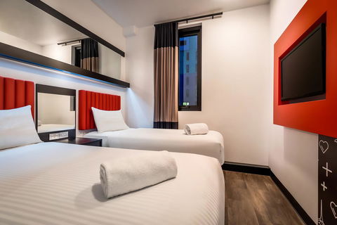 Essence Hotel Carlton - Phillip Island Accommodation 12