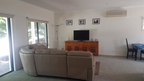 Island Escape - Phillip Island Accommodation 4