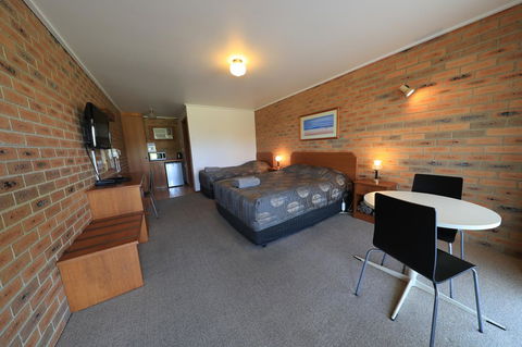Quays Motel San Remo - Phillip Island Accommodation 10