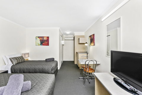 Comfort Inn Warrnambool International - Phillip Island Accommodation 21