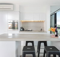 Modern Apartment in the heart of St Kilda - Phillip Island Accommodation