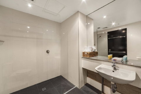 Summer House Melbourne - Phillip Island Accommodation 16