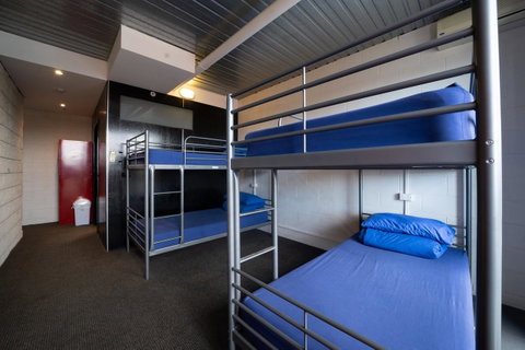 Summer House Melbourne - Phillip Island Accommodation 7