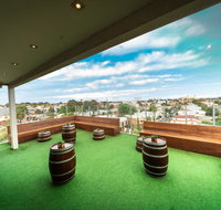 Summer House Melbourne Backpackers - Phillip Island Accommodation