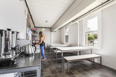 Summer House Melbourne - Phillip Island Accommodation 17