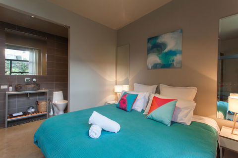 The Love Shack - Romantic Bungalow - Phillip Island Accommodation 10