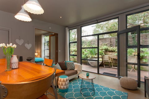 The Love Shack - Romantic Bungalow - Phillip Island Accommodation 0