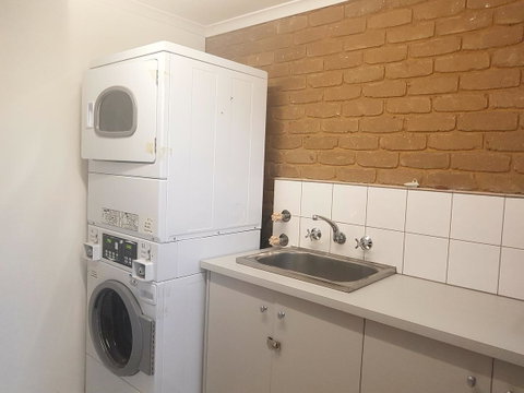 Tropicana Motor Inn - Phillip Island Accommodation 28