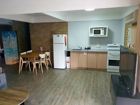 Tropicana Motor Inn - Phillip Island Accommodation 32