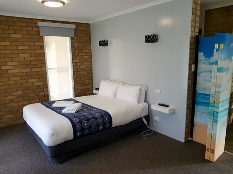 Tropicana Motor Inn - Phillip Island Accommodation 35