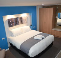 Tropicana Motor Inn - Phillip Island Accommodation