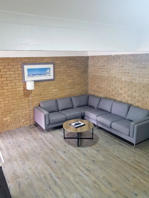 Tropicana Motor Inn - Phillip Island Accommodation 25