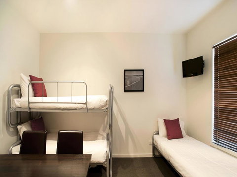 The Waves Apartments - Phillip Island Accommodation 30