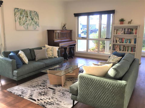 Tamara Temptation - Phillip Island Accommodation 8