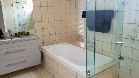 Number 9 Leisure Stay - Phillip Island Accommodation 12