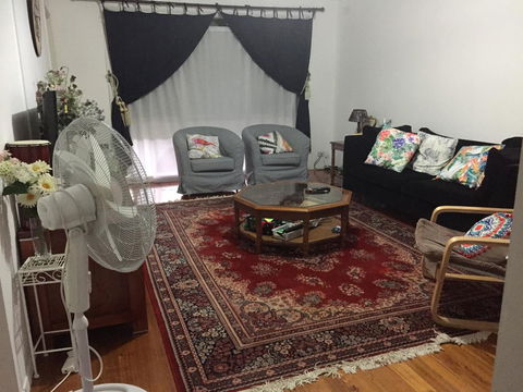 Doncaster Westfield Home Stay - Phillip Island Accommodation 28