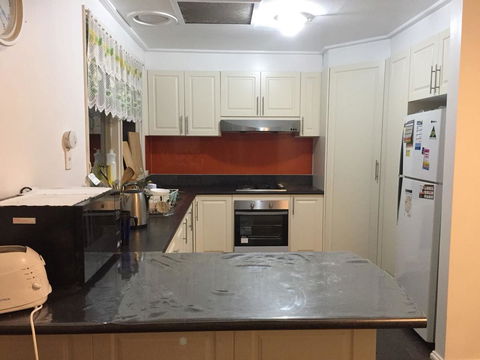 Doncaster Westfield Home Stay - Phillip Island Accommodation 8