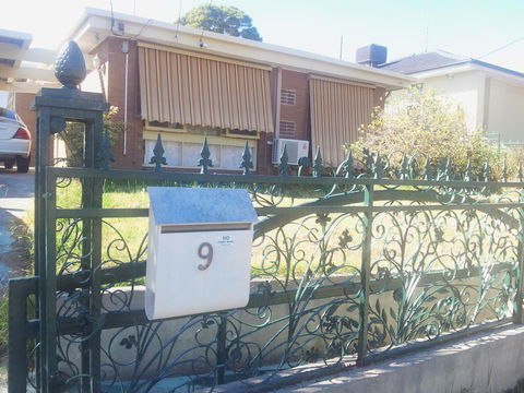 Doncaster Westfield Home Stay - Phillip Island Accommodation 1