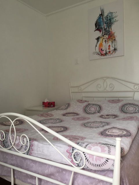 Doncaster Westfield Home Stay - Phillip Island Accommodation 41