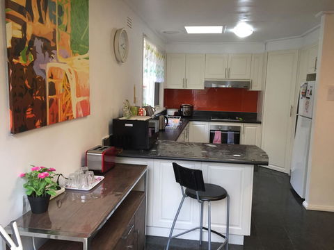Doncaster Westfield Home Stay - Phillip Island Accommodation 21
