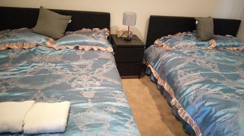 Melbourne Guest House - Phillip Island Accommodation 24