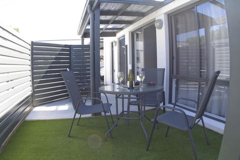 16 King Street - Phillip Island Accommodation 16