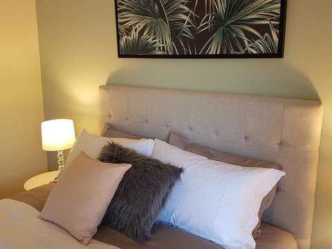 Healesville House - Fig Tree House - Phillip Island Accommodation 11