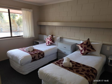 Coachman Motel And Holiday Units - Phillip Island Accommodation 34