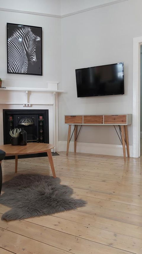 Boutique Heritage Studios On Ryrie Geelong CBD Opposite Hospital - Phillip Island Accommodation 2